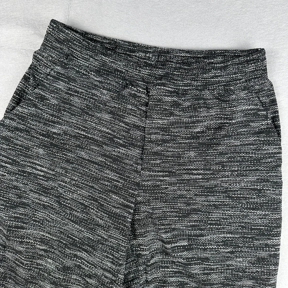 Lululemon Pace Breaker Lined Shorts Mens Medium Black White Space Dye 9 Inch